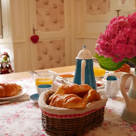 L'arbre D'ange Frühstückspension 3*