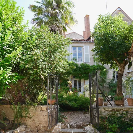 L'arbre D'ange Frühstückspension 3*