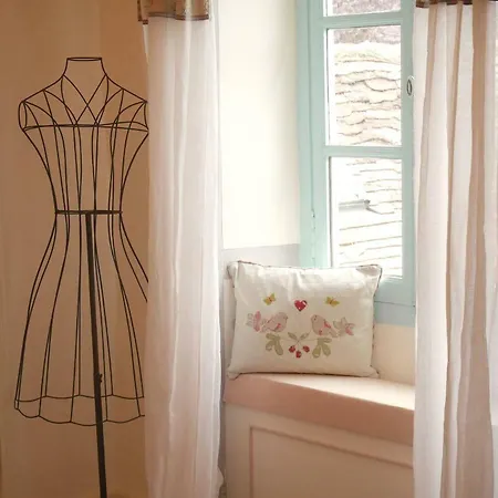 L'arbre D'ange Frühstückspension 3*