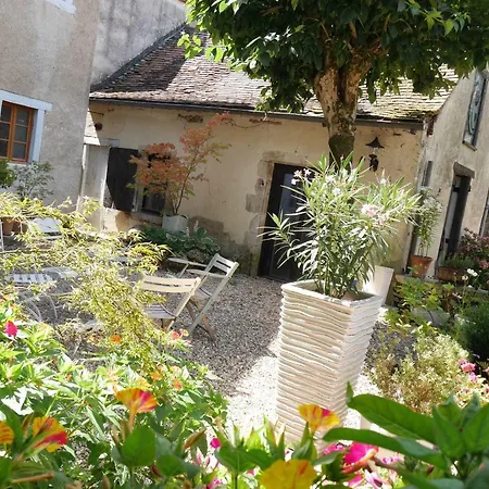 L'arbre D'ange Frühstückspension 3*